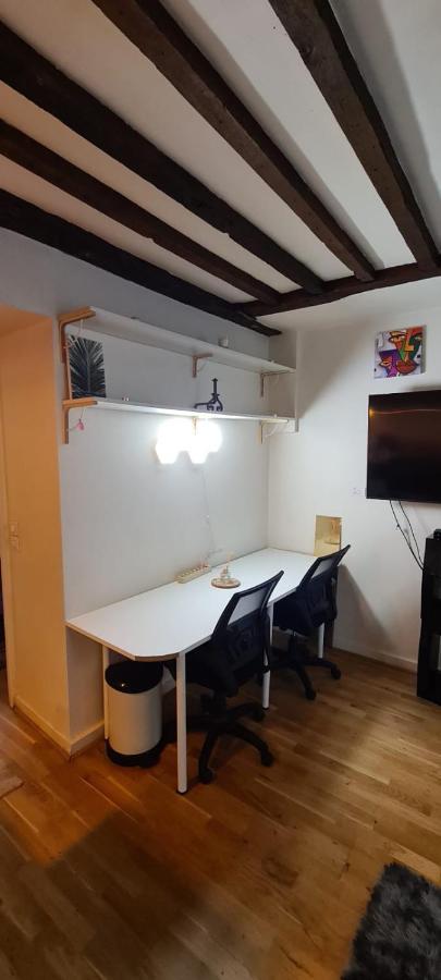 Cozy Apt Heart Of Paris, 3 Mins Louvre Appartement Buitenkant foto